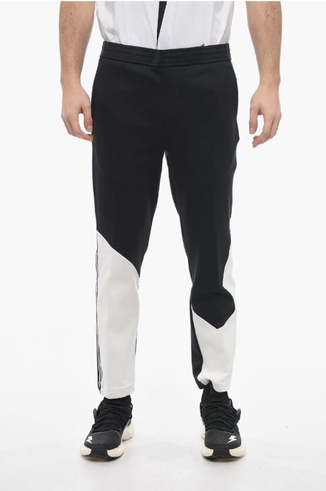 Pantalones deportivos MODERNIST ajustados con detalles en contraste en negro - Image 1