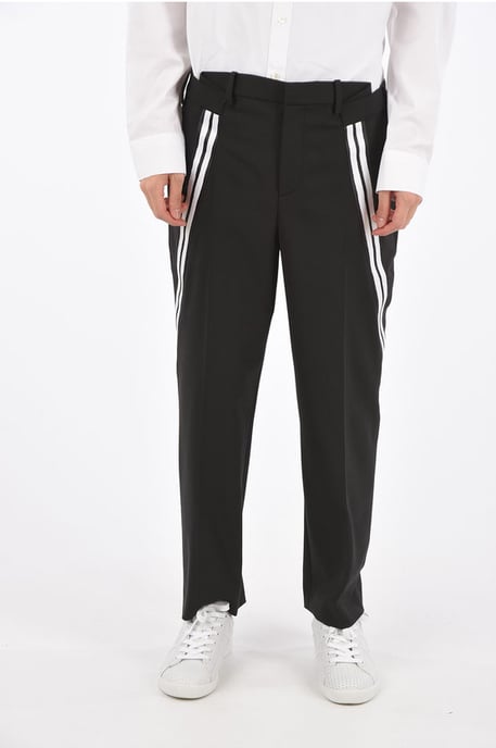 Pantalones ajustados de cintura media en color negro - Image 1