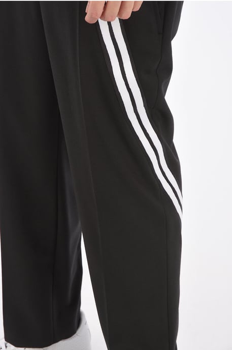 Pantalones ajustados de cintura media en color negro - Image 3