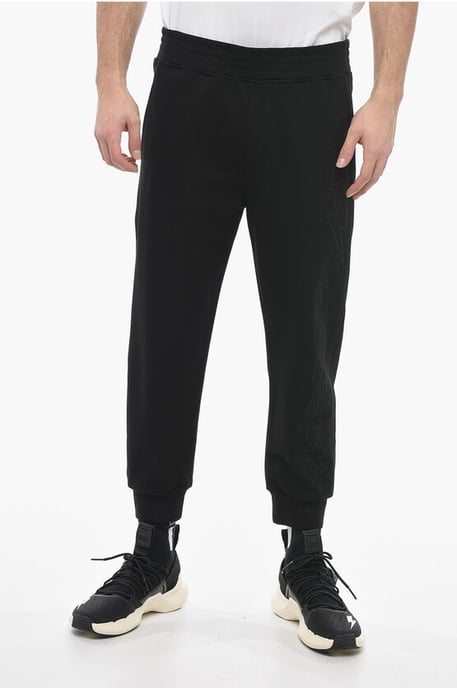 Pantalones deportivos ajustados JUMBLED BOLTS con bordados en negro - Image 1