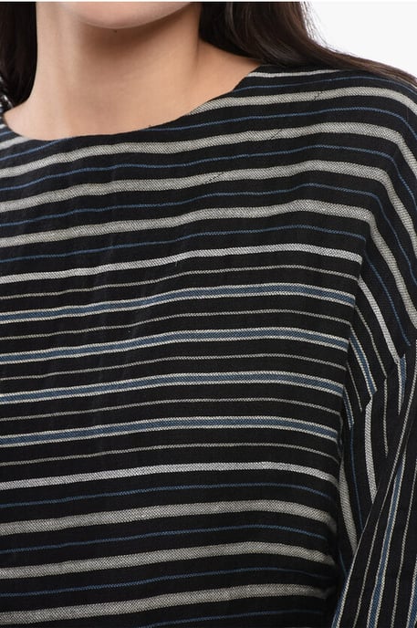 Blusa de lino de rayas equilibradas VARSITY en mezcla negra - Image 3