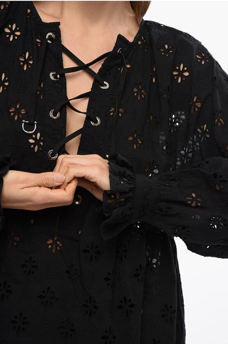 Blusa SBERTOLI con cordones y bordado inglés en negro - Image 3