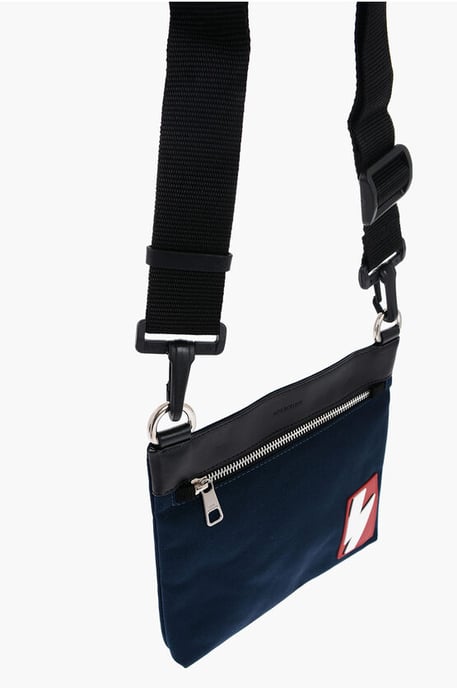 Bolso bandolera de nailon con correa de hombro extraíble en azul - Image 3