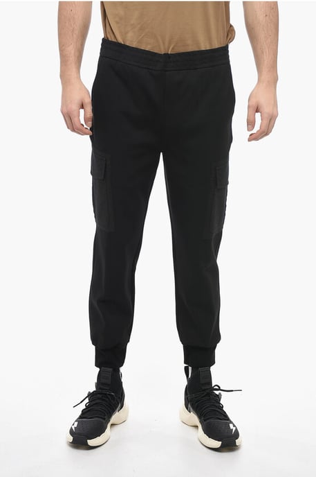 Pantalones cargo ajustados de cintura baja con cordón ajustable en negro - Image 1