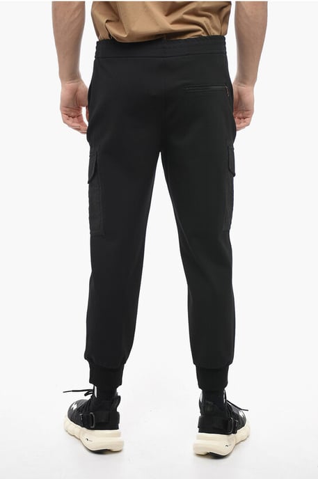 Pantalones cargo ajustados de cintura baja con cordón ajustable en negro - Image 2