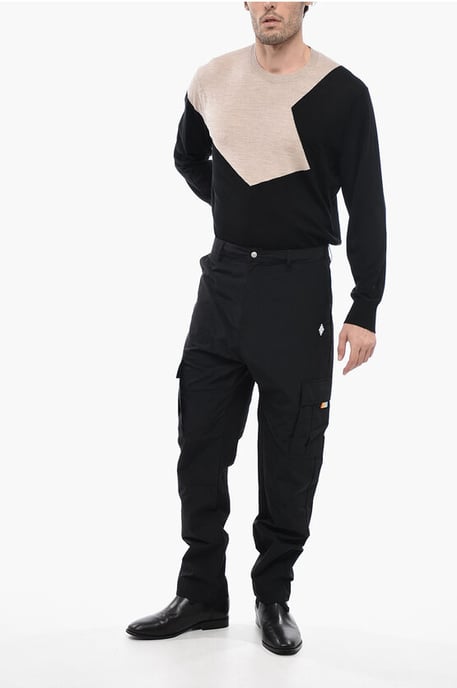 Pantalones cargo de nailon en color negro - Image 4