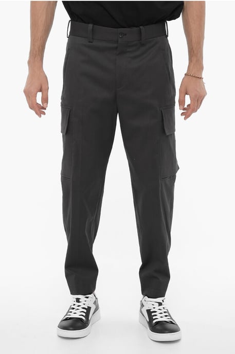 Pantalones cargo holgados con cintura ajustable en gris - Image 1