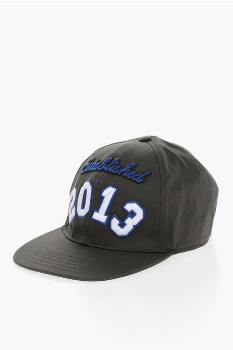 Gorra de sarga de algodón bordada en color marrón - Image 1