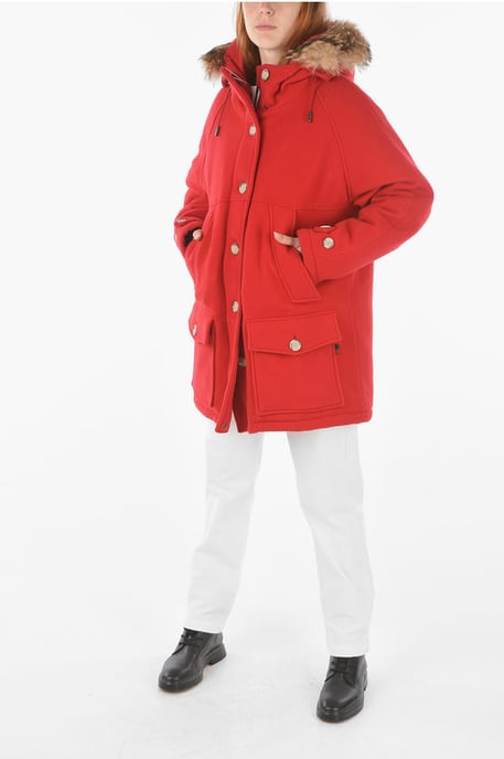 Chaqueta de plumón TUNDRA de mezcla de lana virgen con detalle de piel auténtica en rojo - Image 4