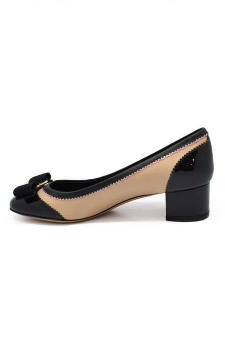 Salvatore Ferragamo Zapatos de tacón Eva Leathe Beige - Image 3