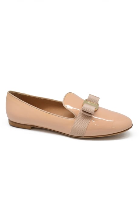 Salvatore Ferragamo Mocasines Scotty Beige - Image 3