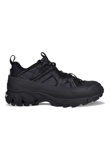 Burberry Sneakers Arthur Negro - Image 1