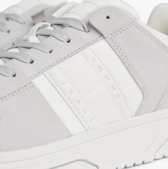 Zapatillas de Hombre de Suede Brooklyn de Tommy Hilfiger Light Cast - Image 5