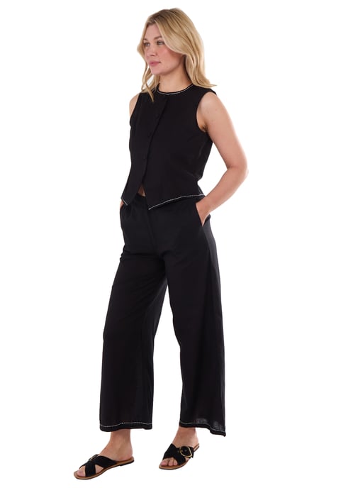 Pantalón negro con detalle de puntada bordada en contraste - Image 3