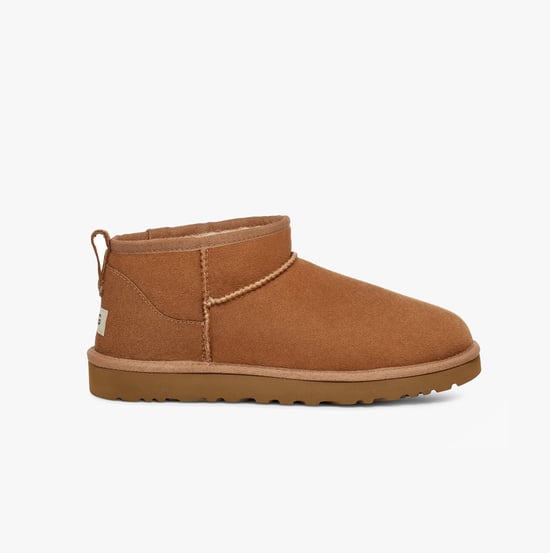 Botas Ugg Classic Ultra Mini para hombres en color castaño - Image 1