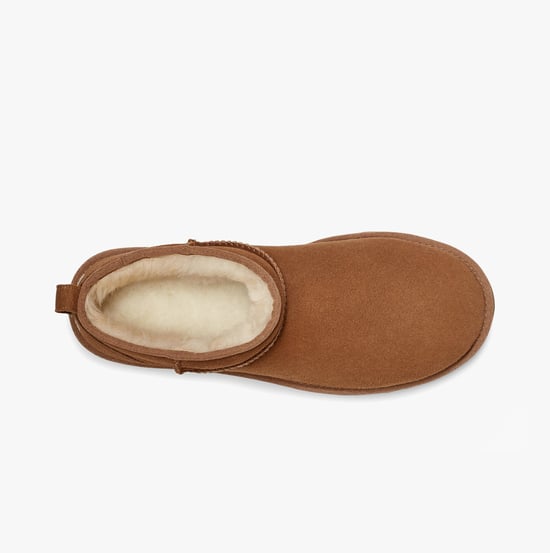Botas Ugg Classic Ultra Mini para hombres en color castaño - Image 4