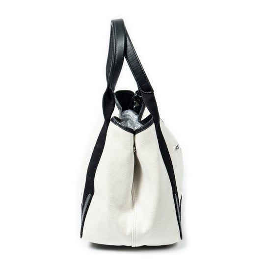 Balenciaga Small Navy Cabas en Beige/Negro Lienzo - Image 4