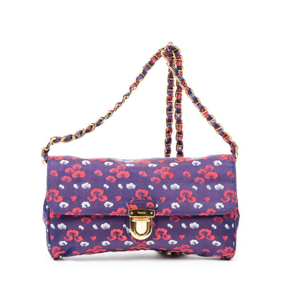 Prada Push Lock Chain Flap Clutch en Púrpura Lienzo - Image 1
