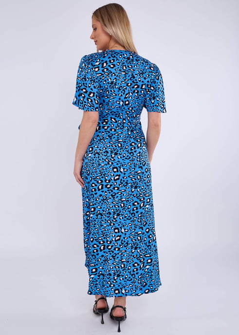 Vestido cruzado de viscosa azul con estampado animal - Image 4
