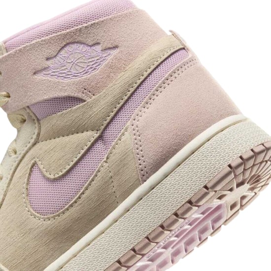 Zapatillas Nike Air Jordan 1 Beige - Image 3
