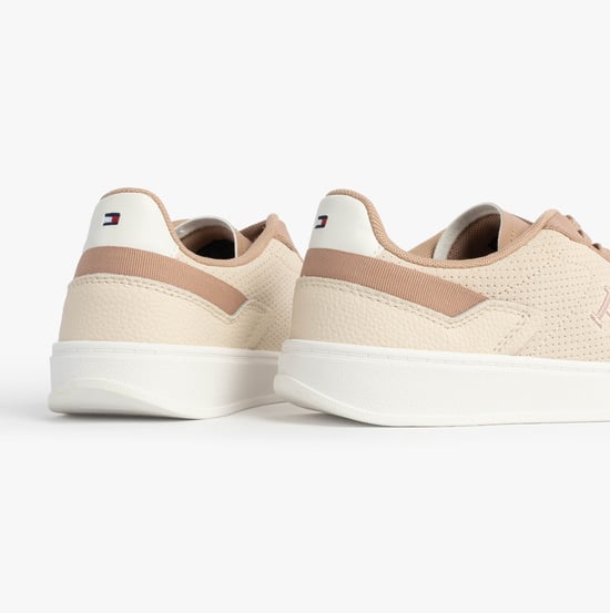 Zapatillas Tommy Hilfiger Th Monogram para Mujeres Muslin/Claystone - Image 5