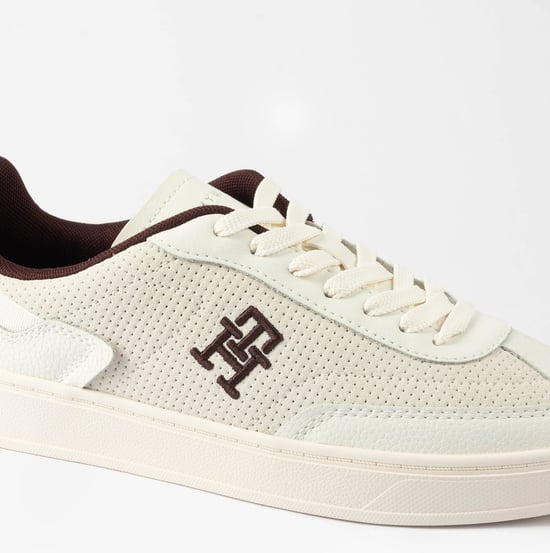 Zapatillas Tommy Hilfiger Th Heritage para mujer, blanco/borgoña terciopelo - Image 6