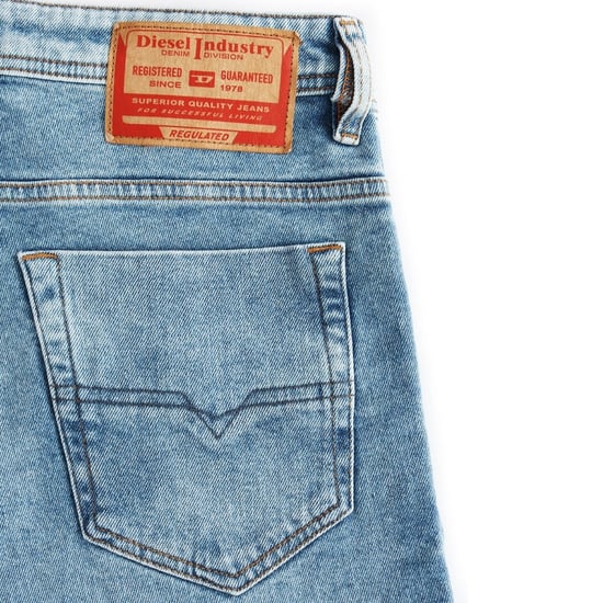 Pantalones Cortos Vaqueros Azules Ajustados De Diesel - Image 2