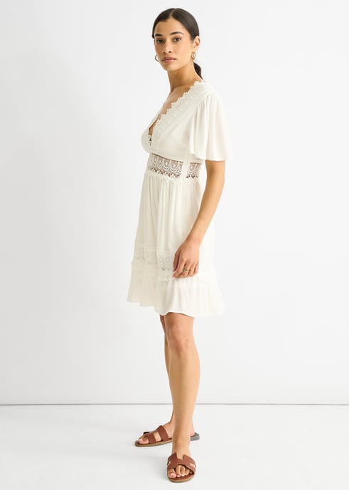 Mini vestido skater de viscosa con encaje blanco - Image 3