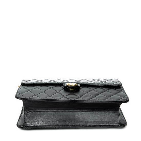 Chanel Vintage Push Lock Straight Flap  en Negro Piel de becerro - Image 6
