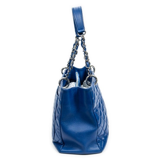 Chanel Grand Shopping Tote en Azul Piel de becerro - Image 4
