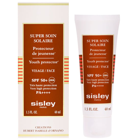 Sisley Super Soin Solaire Protector Juvenil SPF50 para Piel Radiante - Image 3
