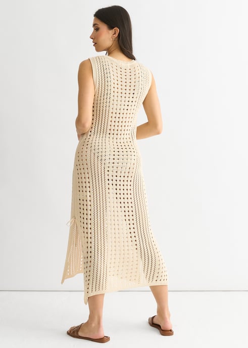 Vestido midi de punto de ganchillo beige - Image 4