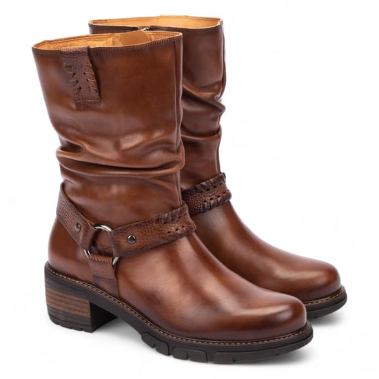 Botines altos de piel marrón cuero para mujer de media caña Pikolinos - San Sebastián - Image 3