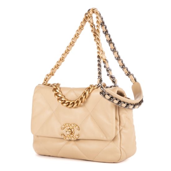 Chanel 19 Flap  en Beige Piel de becerro - Image 2