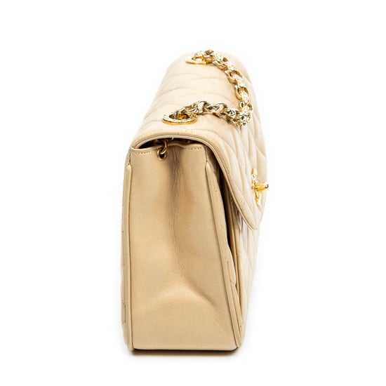Chanel Vintage Small Bijoux Curve Flap  en Beige Piel de becerro - Image 4