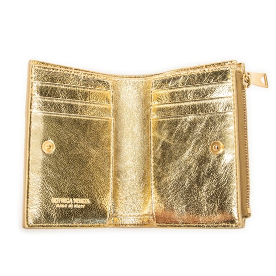 Bottega Veneta Small Cassette Bi-Fold Zip Wallet en Oro Piel de becerro - Image 3