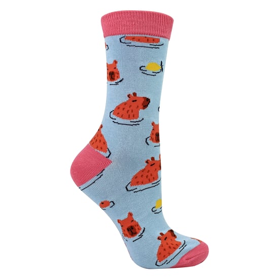 Calcetines de bambú con patrón de capibara para damas - Image 1