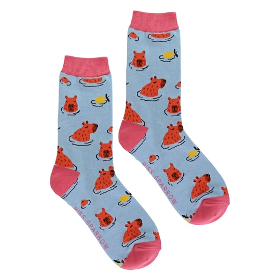 Calcetines de bambú con patrón de capibara para damas - Image 4