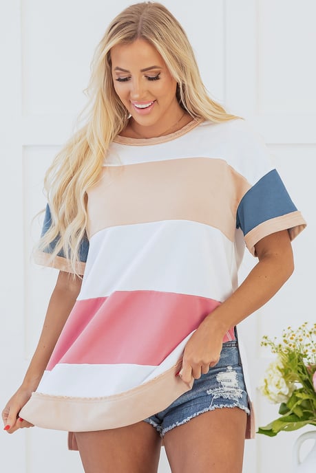 T-shirt Tunica de Lado con Abertura en Colores Multicolores y Diseño Patchwork - Image 4