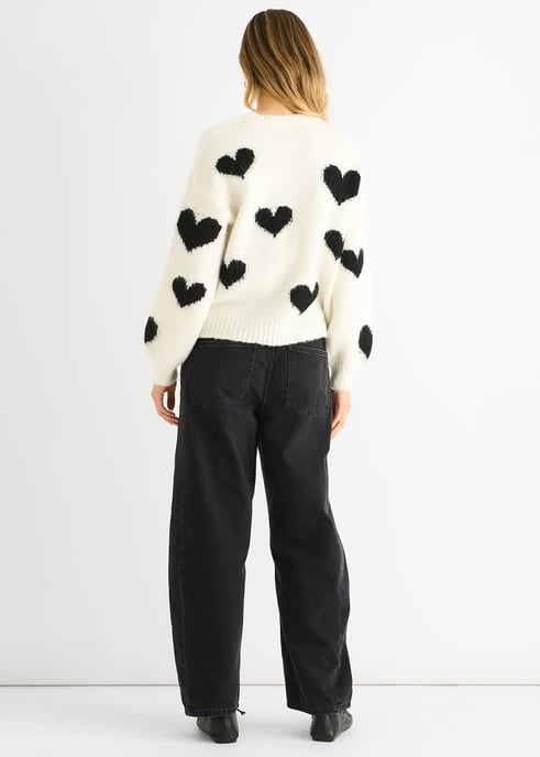 Jersey de punto oversized con corazón en contraste crema - Image 4