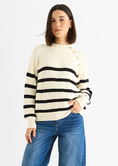 Jersey oversize de punto trenzado con rayas en color crema y botones - Image 2