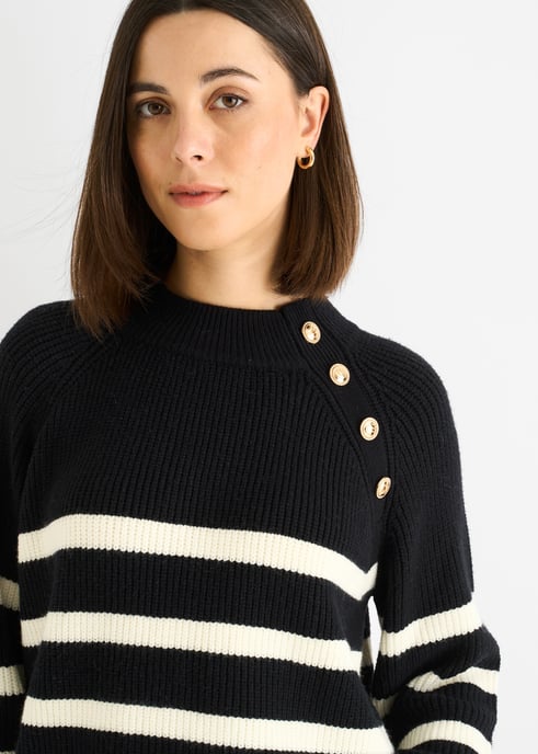 Jersey oversize de punto trenzado con rayas negras y botones - Image 2