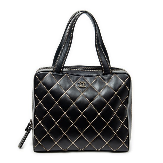 Chanel CC Wild Stitch Square Tote en Negro Piel de becerro - Image 1
