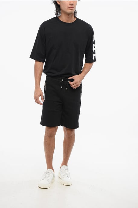 Pantalones cortos negros con banda lateral y logo de jersey - Image 4