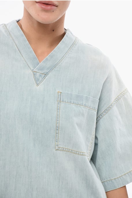 Blusa vaquera lavada clara con bolsillo en el pecho en azul claro - Image 3