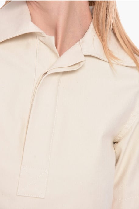 Blusa de algodón de manga corta con botones ocultos en color blanco - Image 3