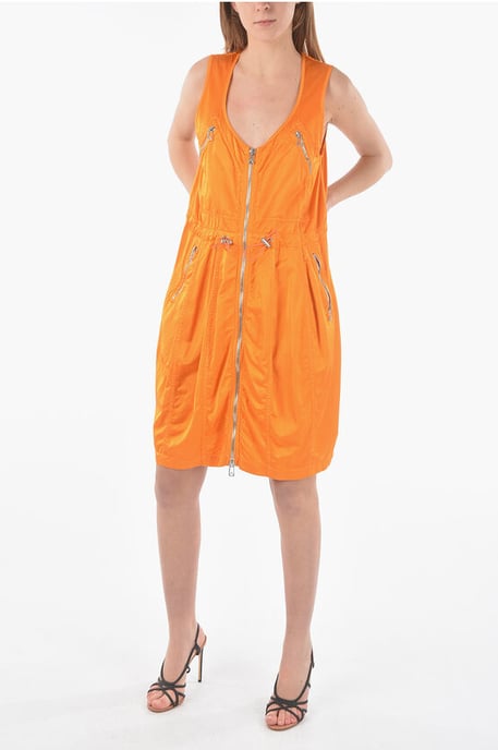 Minivestido utilitario con cierre de cremallera en color naranja - Image 1