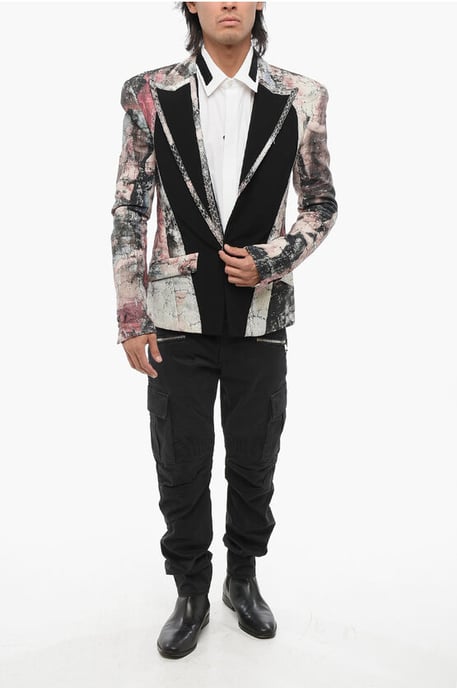 Blazer de lino estampado con abertura central, solapa de pico y un botón en multicolor - Image 4