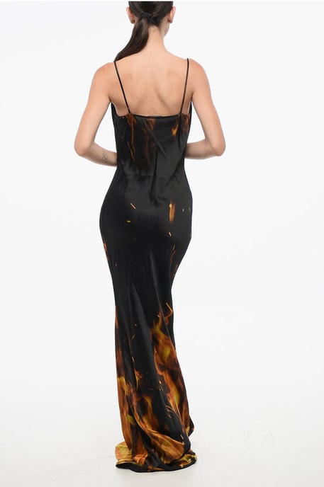 Vestido largo de satén con estampado de llamas en Arancio y Nero - Image 2