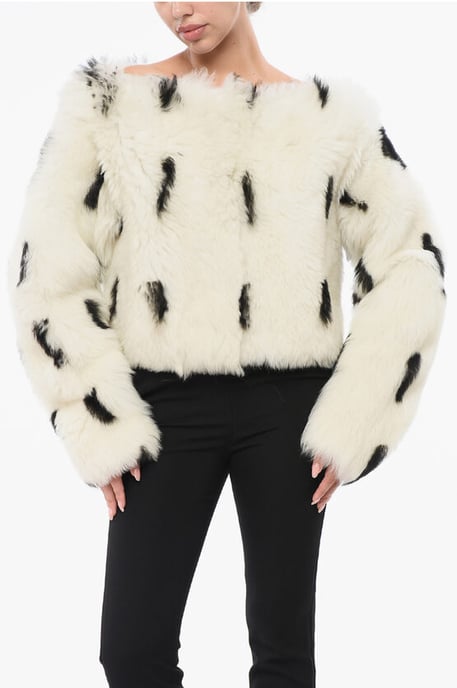 Top de piel ecológica con hombros descubiertos en blanco - Image 1